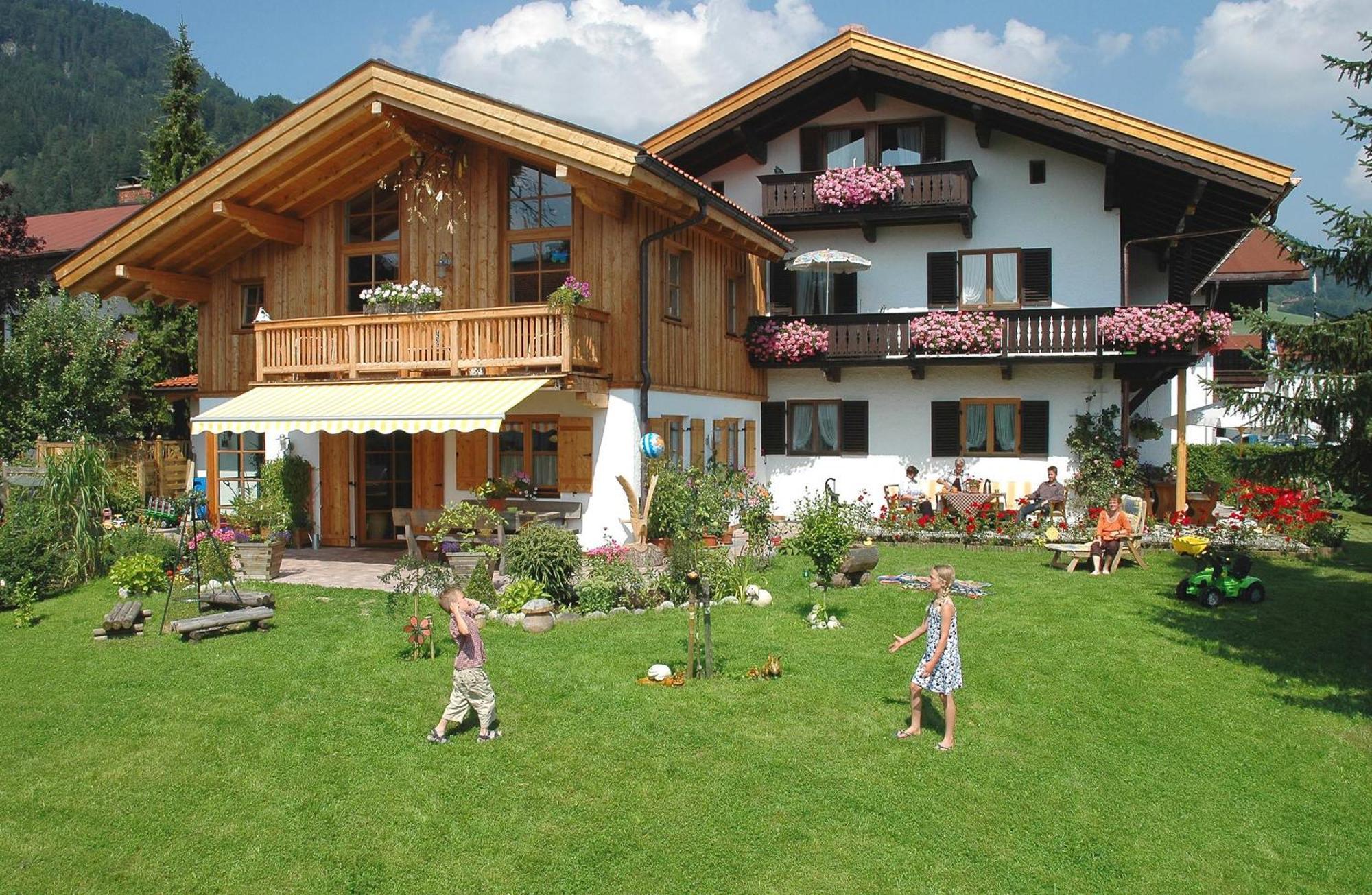 Gaestehaus Annemarie Reit im Winkl Exterior foto